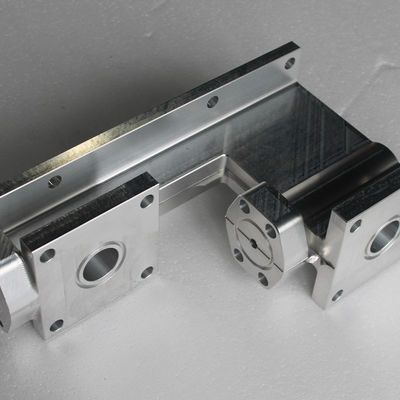 مكونات تصنيع عالية الدقة باللون الأزرق الداكن ، نموذج CNC للألمنيوم OEM ODM