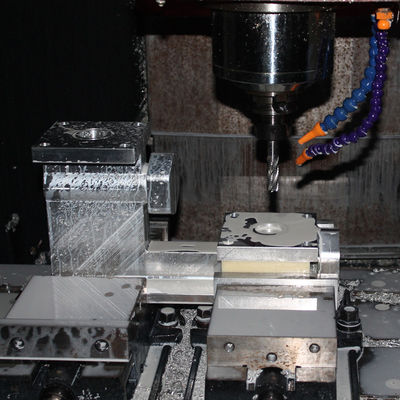 مكونات CNC الدقيقة المخصصة ، نموذج CNC الأولي لأكسيد الألومنيوم
