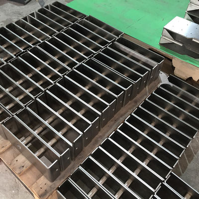 نماذج الصفائح المعدنية SS 304 CNC تحول اللحام بالليزر والانحناء