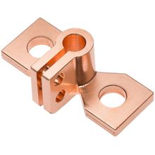 قطع غيار CNC للسيارات في تغليف الكرتون للبيع